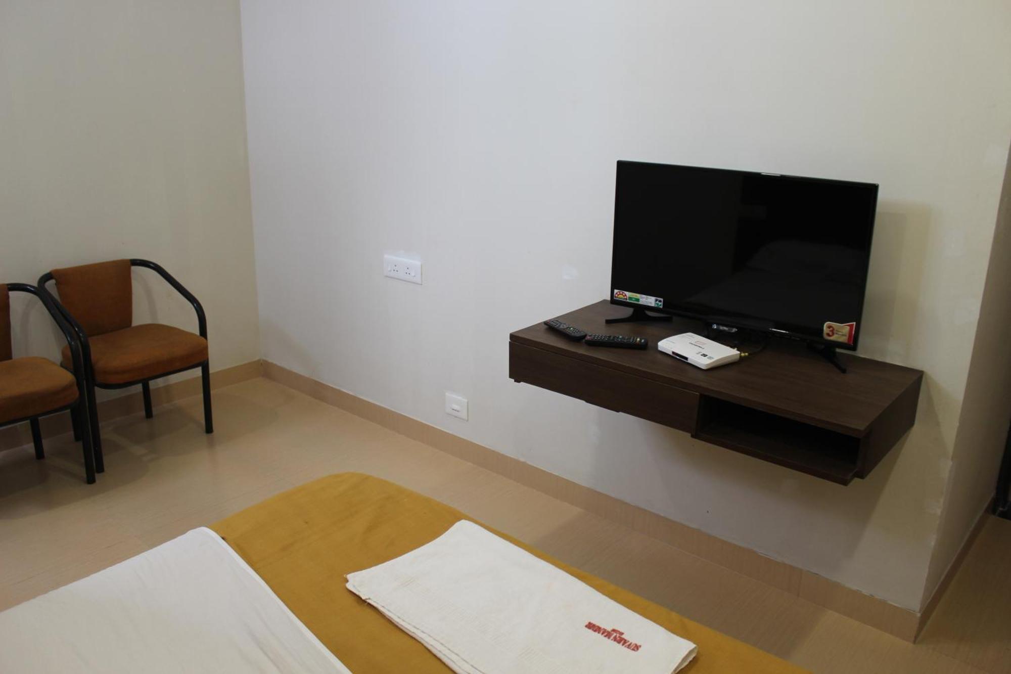 Hotel Suvarn Mandir เบลกวม ภายนอก รูปภาพ